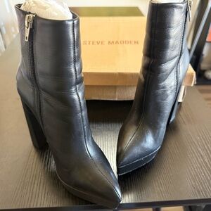 Steve Madden Black Heeled Boots